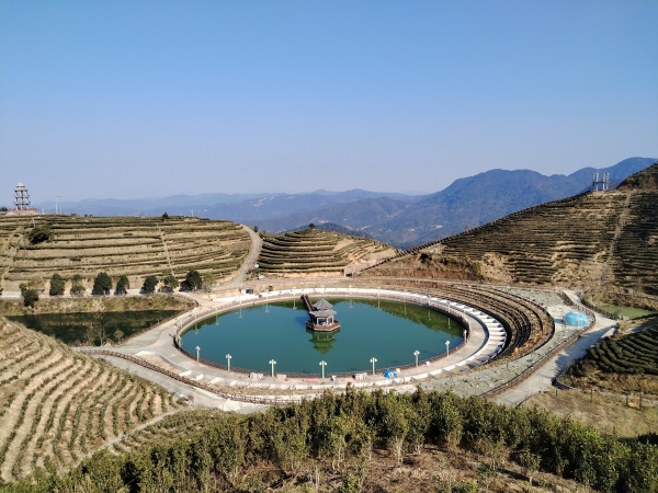 基地风彩